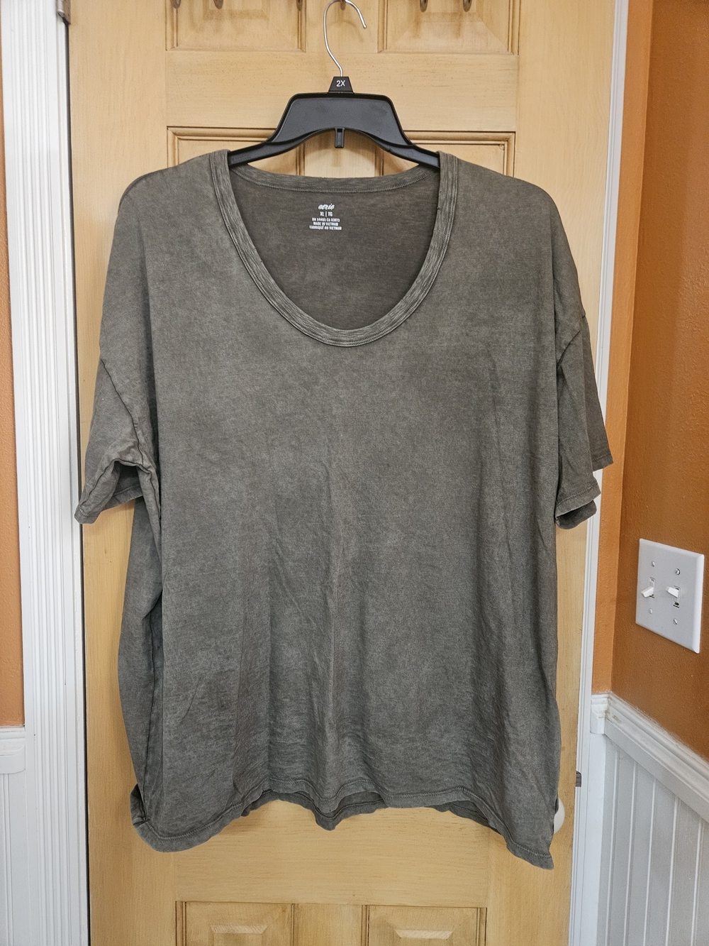 Aerie Relaxed Scoop Neck Women's Top - Olive